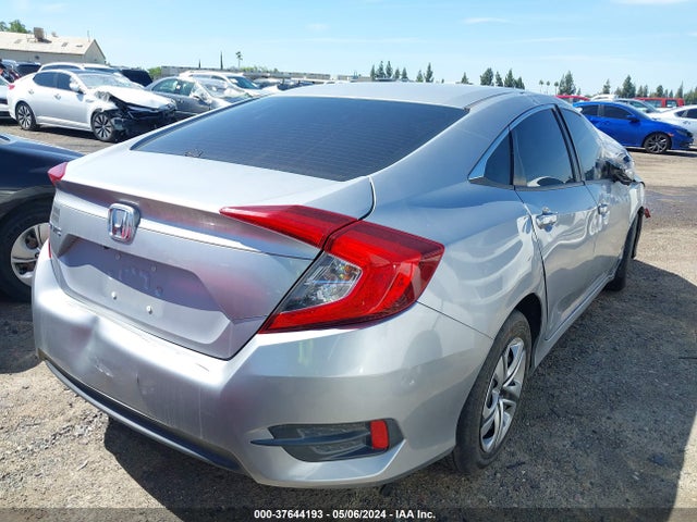 Honda Civic Lx 2017 2HGFC2F55HH527024 Image 4