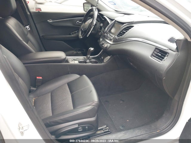 Chevrolet IMPALA LT 2017 2G1105SA4H9139954 Image 5