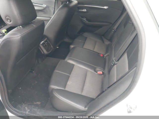 Chevrolet IMPALA LT 2017 2G1105SA4H9139954 Image 8