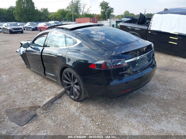 5YJSA1E24HF211334 Tesla Model S 100d/90d/75d/60d/p100d