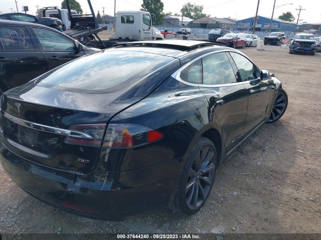 5YJSA1E24HF211334 Tesla Model S 100d/90d/75d/60d/p100d