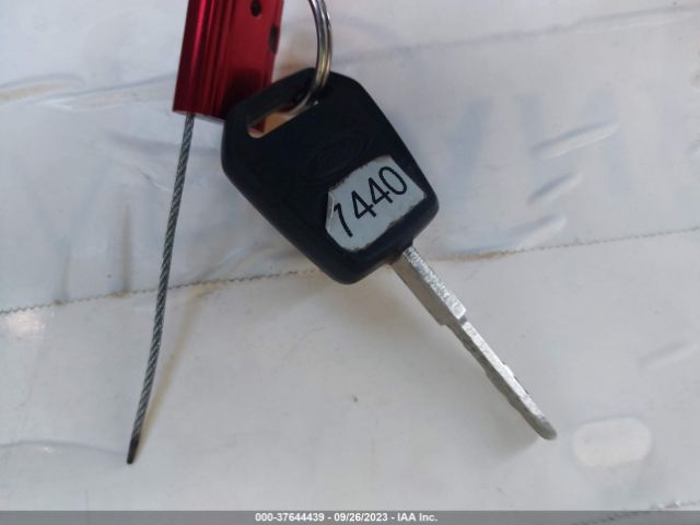 1FTMF1C83FKD17405 Ford F-150 Xl/xlt