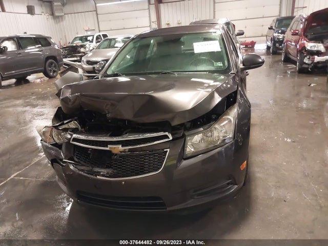 Chevrolet Cruze 1lt 2014 1G1PC5SBXE7130716 Image 12