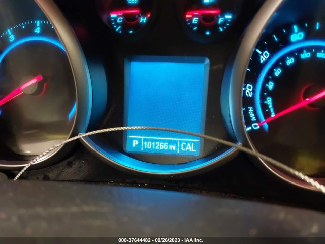 Chevrolet Cruze 1lt 2014 1G1PC5SBXE7130716 Image 15