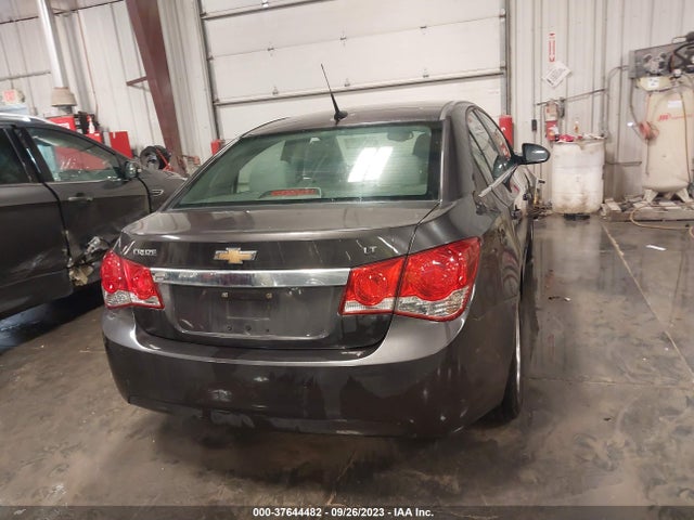 Chevrolet Cruze 1lt 2014 1G1PC5SBXE7130716 Image 16