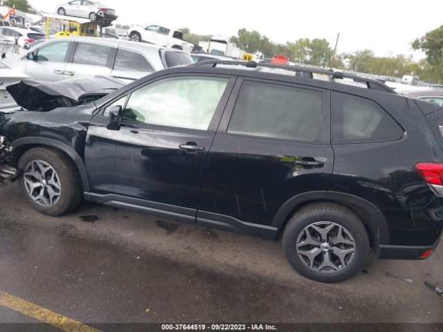 JF2SKAEC7KH491619 Subaru Forester Premium