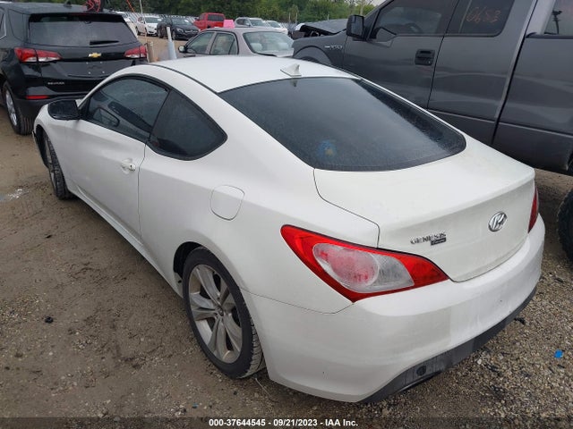 2010 HYUNDAI GENESIS 2.0T VIN: KMHHT6KD3AU035618