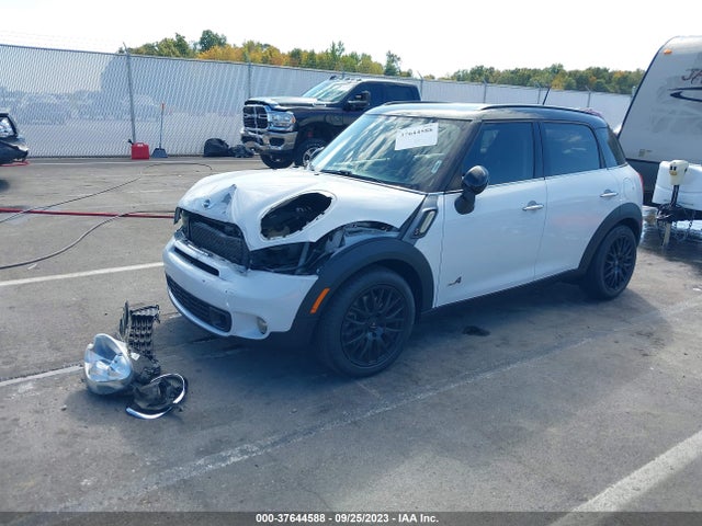 2011 MINI COOPER S COUNTRYMAN WMWZC5C55BWL53544 Photo 1
