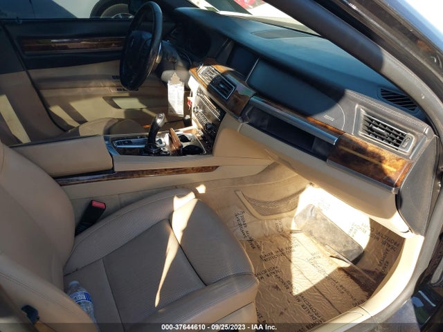 BMW 7 Series 750li Xdrive 2014 WBAYF8C50ED142532 Image 5