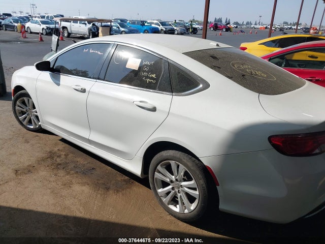 Chrysler 200 Limited 2015 1C3CCCAB8FN714786 Image 3