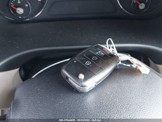 5XYPH4A59GG095798 KIA SORENTO EX