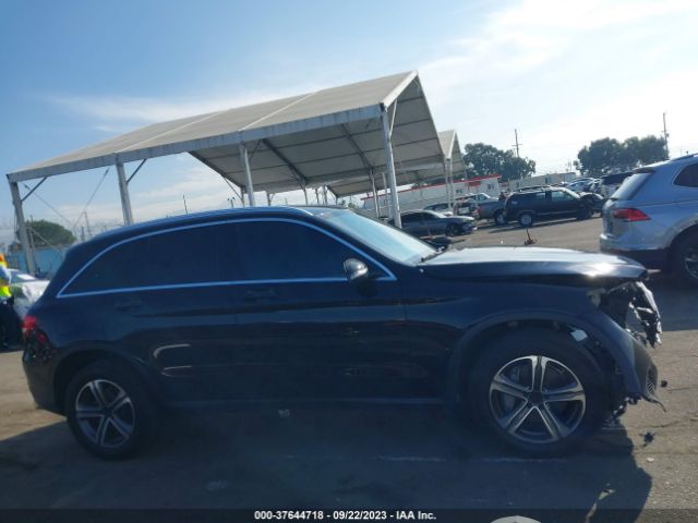WDC0G4JB7HF177702 Mercedes-Benz Glc Glc 300