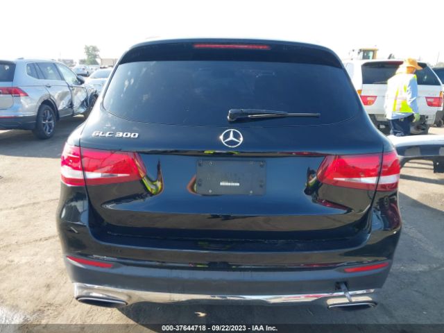WDC0G4JB7HF177702 Mercedes-Benz Glc Glc 300