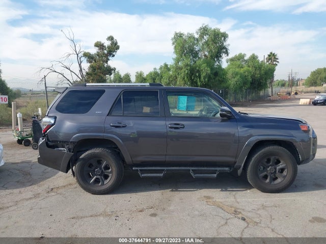 2021 TOYOTA 4RUNNER SR5 PREMIUM VIN: JTEFU5JRXM5247877