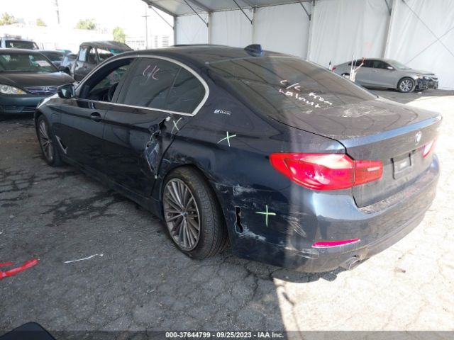 WBAJA9C52KB398796 BMW 5 Series 530e Iperformance