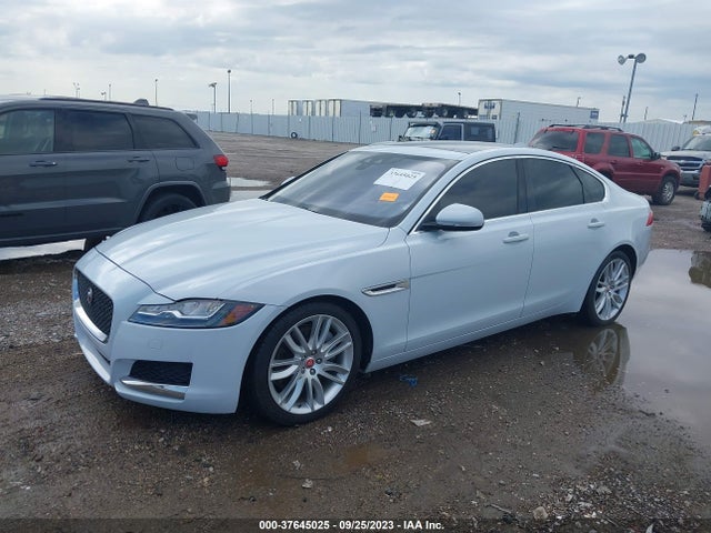 2018 JAGUAR XF SAJBH4EV0JCY53450 Photo 1