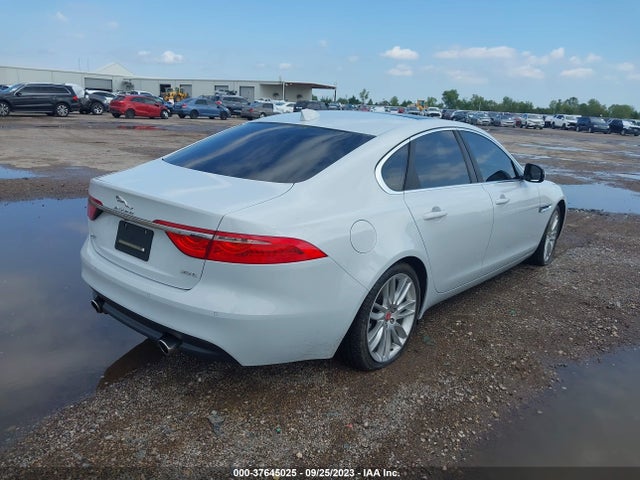 2018 JAGUAR XF SAJBH4EV0JCY53450 Photo 3