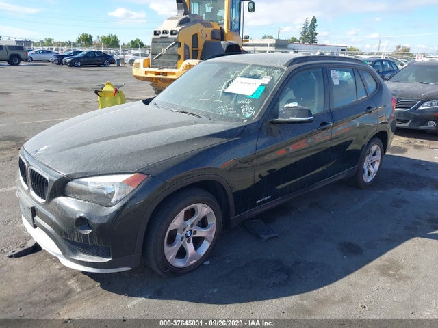 BMW X1 Sdrive28i 2015 WBAVM1C51FV317771 Image 2