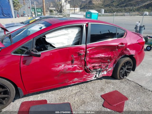 KNAFZ4A88F5318419 KIA FORTE EX