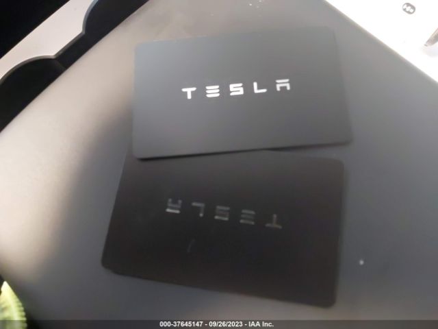 7SAYGDEF0PF843018 Tesla Model Y Performance
