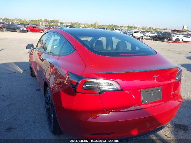 Tesla Model 3 Performance 2023 5YJ3E1EC1PF628409 Image 3