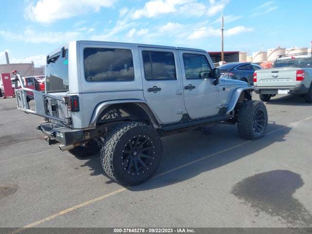 2013 JEEP WRANGLER UNLIMITED SAHARA VIN: 1C4BJWEG6DL615428