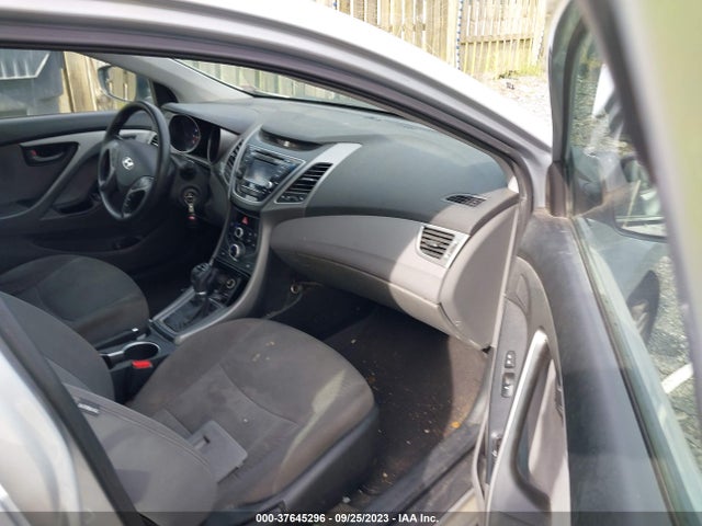 Hyundai ELANTRA SE 2014 5NPDH4AE2EH459522 Image 6
