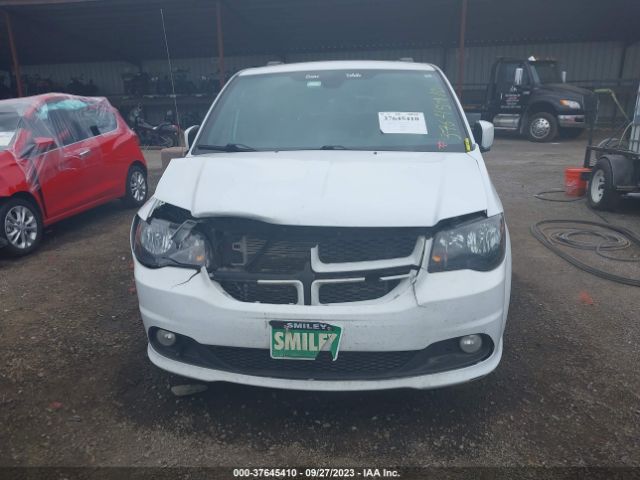 2C4RDGEG9KR690818 Dodge Grand Caravan Gt