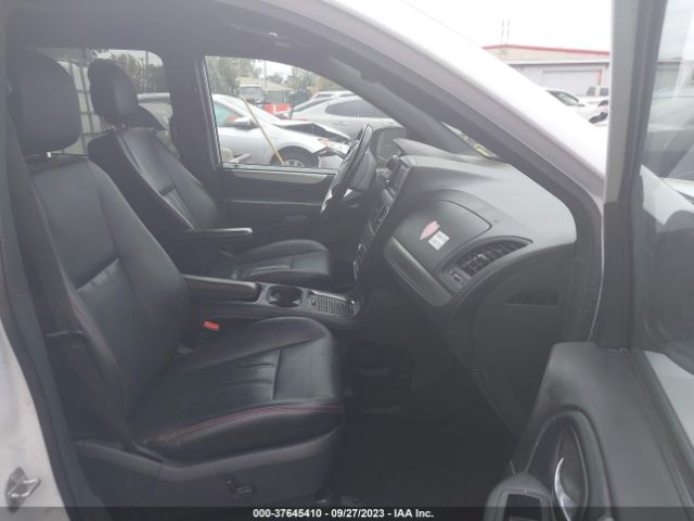 2C4RDGEG9KR690818 Dodge Grand Caravan Gt