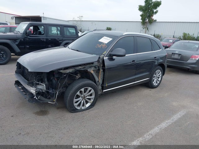 WA1LFAFP0EA030634 Audi Q5 Premium Plus