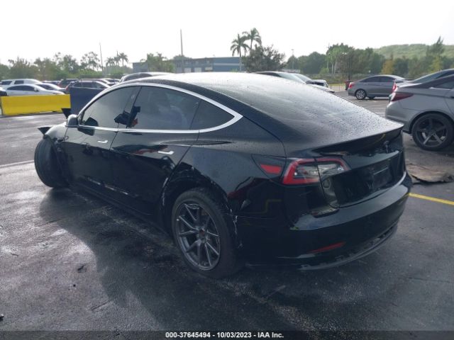 5YJ3E1EA6KF415804 Tesla Model 3 Range