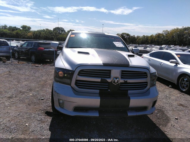 1C6RR7MT1FS719837 RAM 1500 Sport