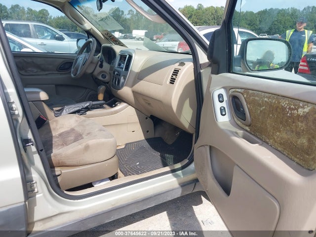 2006 FORD ESCAPE XLT VIN: 1FMCU03196KA29706
