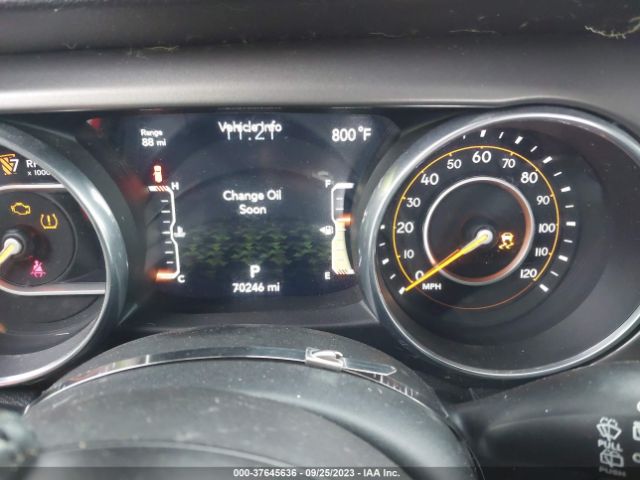 1C4HJXDG9JW113458 Jeep Wrangler Unlimited Sport S