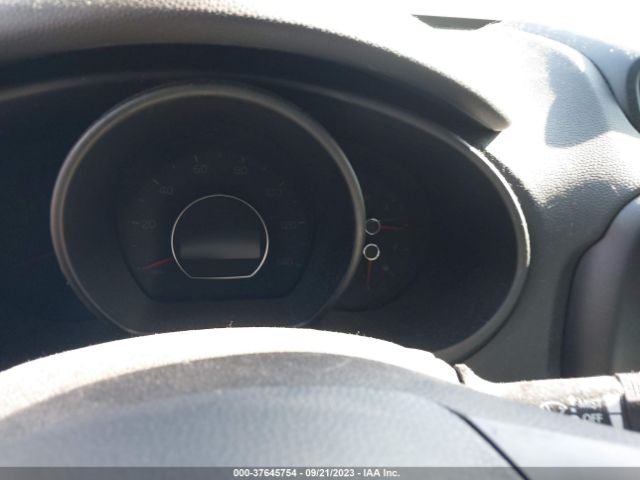 KNDJP3A51F7811642 KIA SOUL +