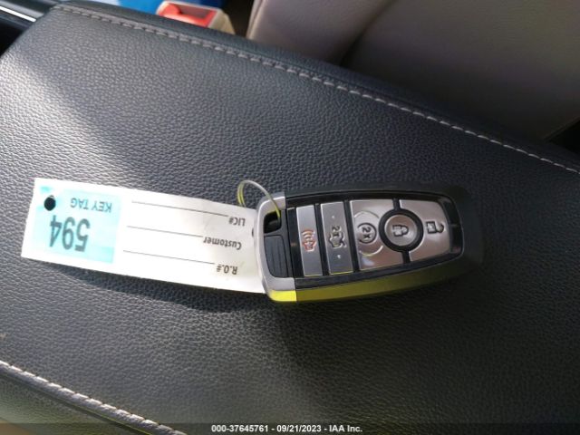 3FA6P0H99HR103007 Ford FUSION SE