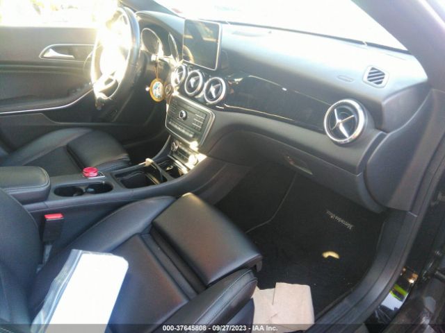 WDDSJ4GB9GN311126 Mercedes-Benz Cla Cla 250