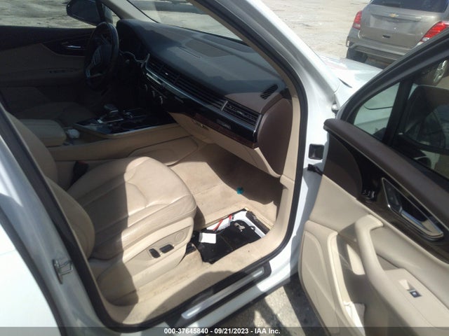 WA1AAAF72HD008921 Audi Q7 PREMIUM