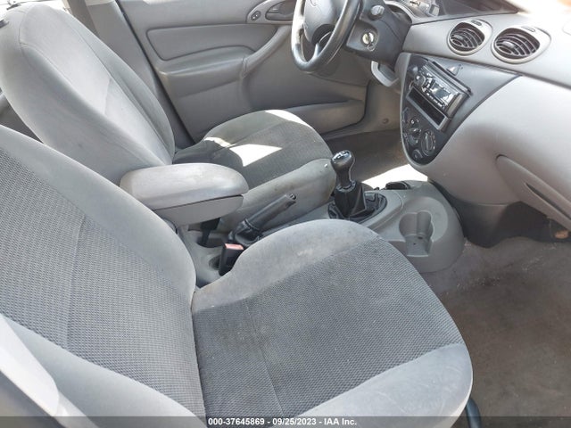 2003 FORD FOCUS SE VIN: 1FAFP34P63W250820