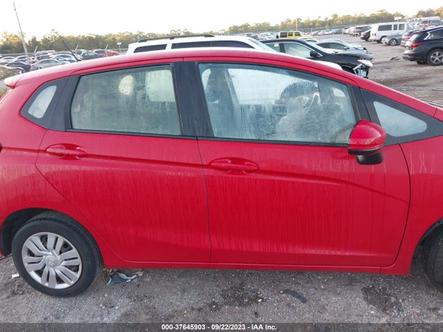Honda FIT LX 2017 JHMGK5H56HS013937 Image 13