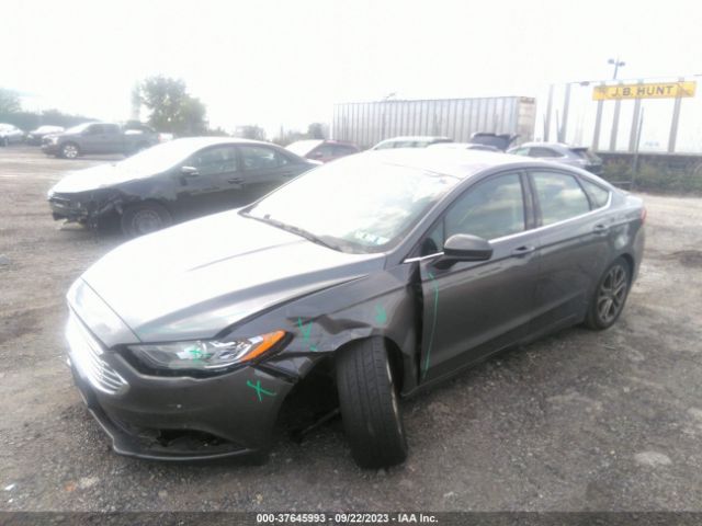 3FA6P0H72HR338749 Ford FUSION SE