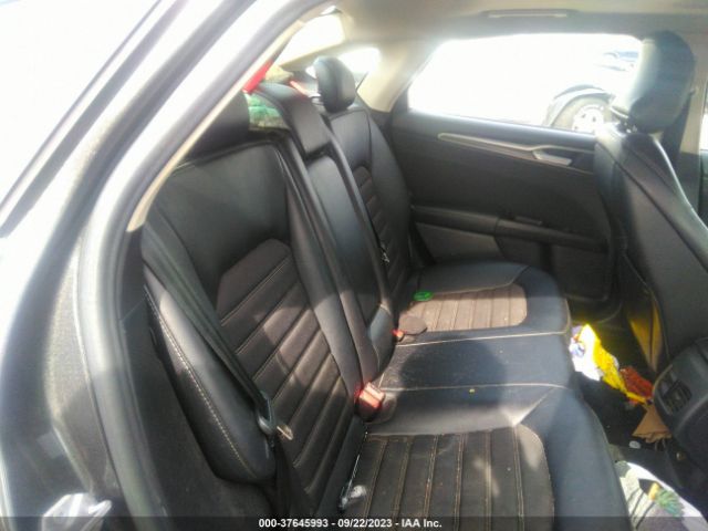 3FA6P0H72HR338749 Ford FUSION SE