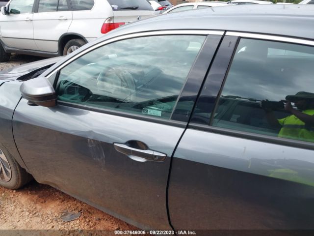 SHHFK7H2XJU425584 Honda Civic Hatchback Lx