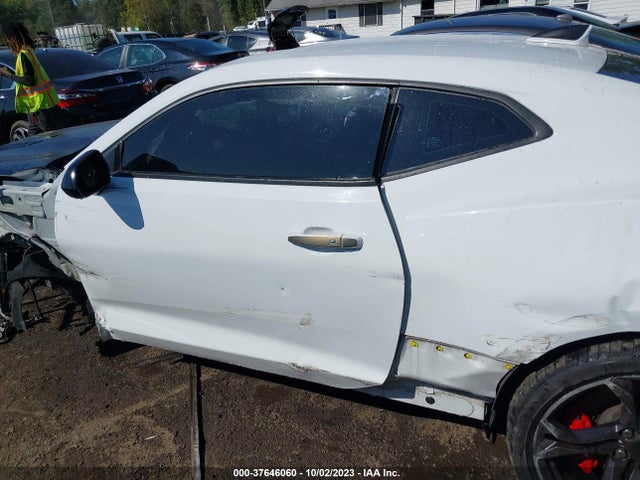 Chevrolet Camaro 1ss 2018 1G1FE1R7XJ0111215 Image 14