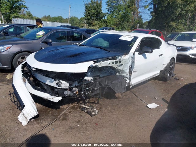 Chevrolet Camaro 1ss 2018 1G1FE1R7XJ0111215 Image 2