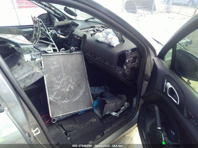 2014 PORSCHE CAYENNE WP1AD2A25ELA72515 Photo 4