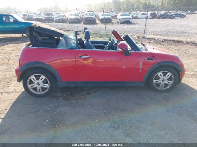 2006 MINI COOPER VIN: WMWRF33516TG15467