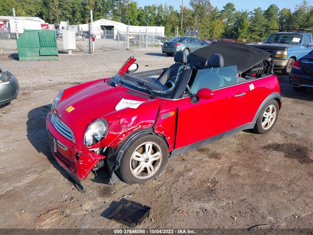 2006 MINI COOPER WMWRF33516TG15467 Photo 1