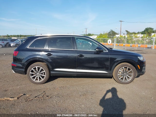 WA1VAAF72JD001717 Audi Q7 Prestige