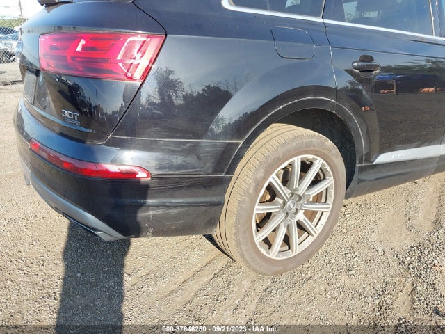 WA1VAAF72JD001717 Audi Q7 Prestige